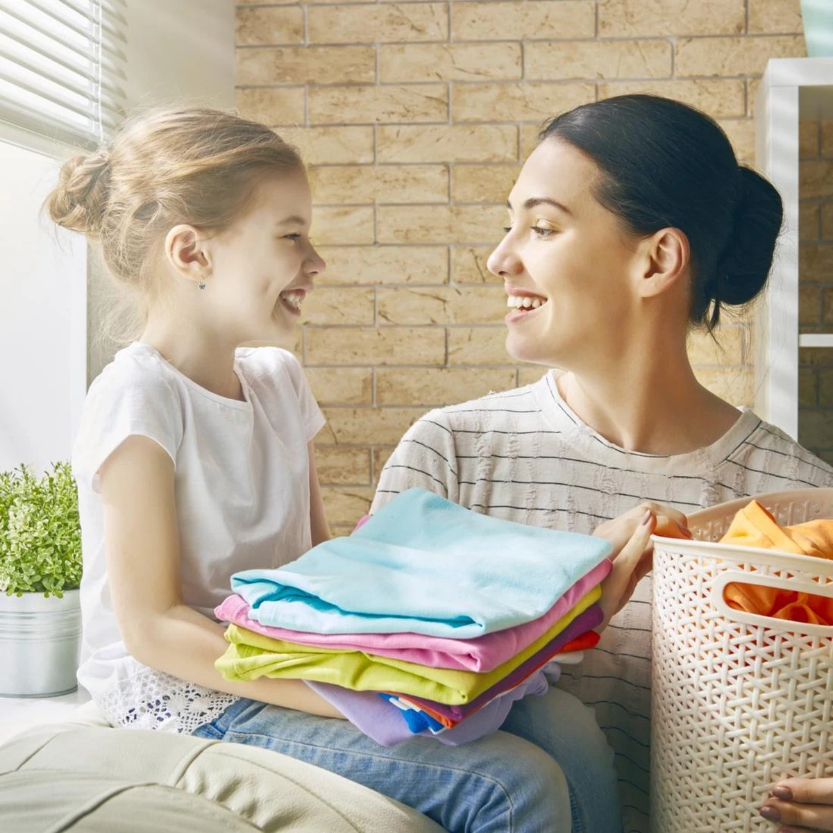 Omo Kleur Vloeibaar Wasmiddel - 80 Wasbeurten - Voordeelverpakking - Afbeelding 7